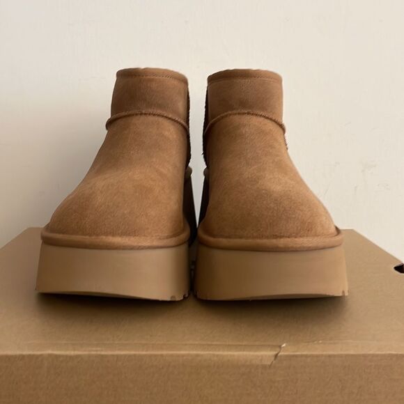 UGG Classic Ultra Mini New Heights Boots Chestnut USA Women Size 11/UK 9/EU 42 - Picture 5 of 12